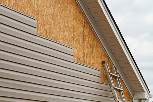 24/7 Emergency Emergency Siding Repair experts in Hinckley, IL